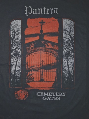 PANTERA - Camiseta 'Pantera Cemetery Gates T-Shirt' en negro
