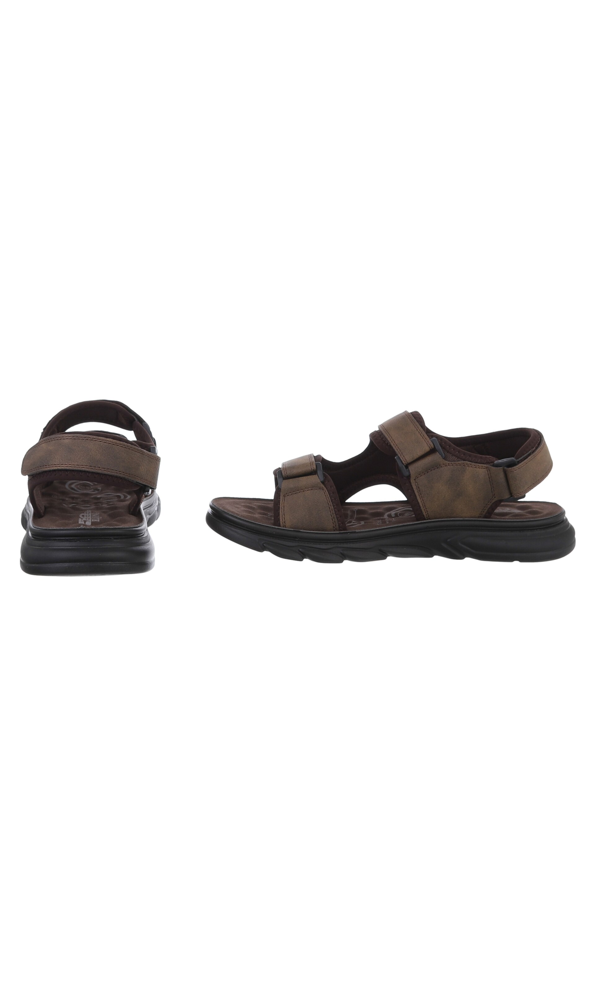 CoolWalk Hiking Sandals in Green