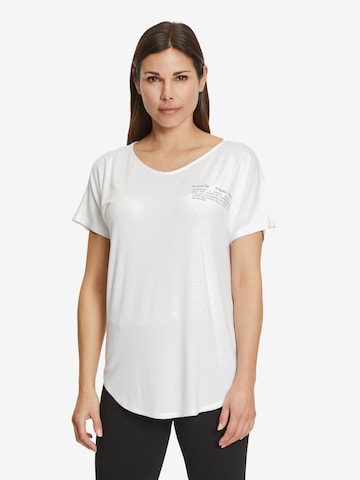 T-shirt Betty Barclay en blanc : devant