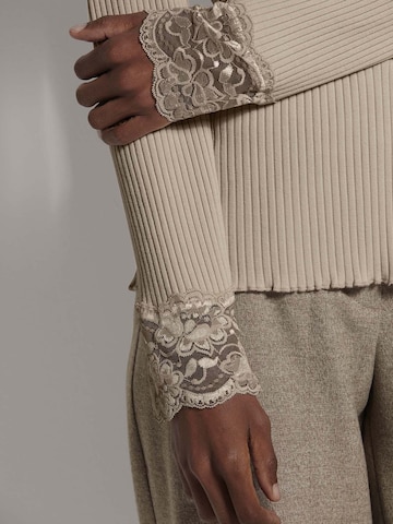 MADELEINE Shirt in Beige