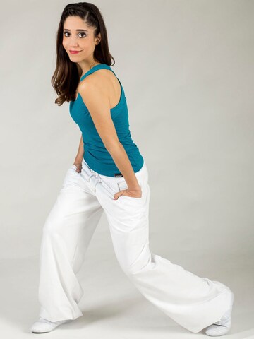 Winshape Loose fit Workout Pants 'WTE3' in White