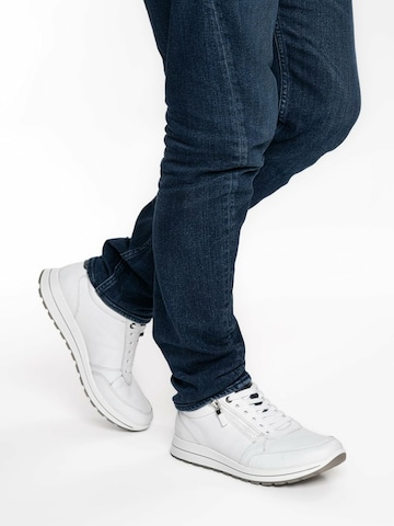ARA Sneaker in Weiß: Vorderseite