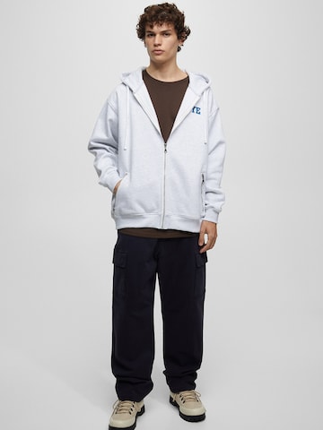 Pull&Bear Loosefit Cargobroek in Blauw: voorkant