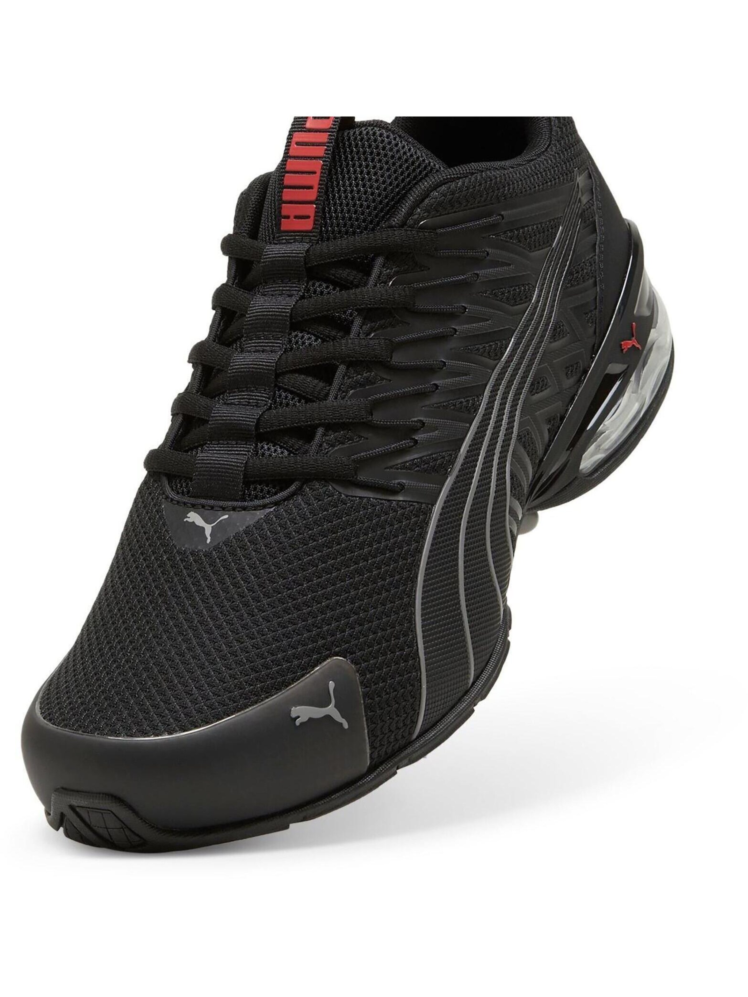Scarpa sportiva 'Voltaic Evo' di PUMA in nero