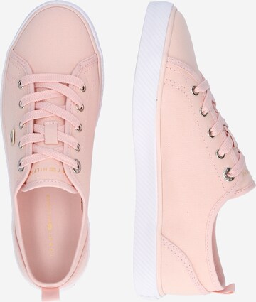 TOMMY HILFIGER Sneakers laag 'Enamel' in Roze