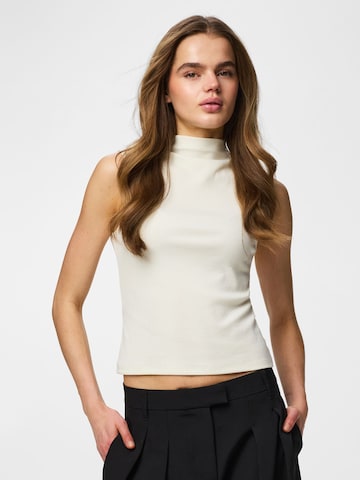 PIECES - Camiseta 'PCally' en blanco: frente