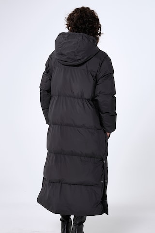 Manteau d’hiver 'Giovanna ' Aligne en noir