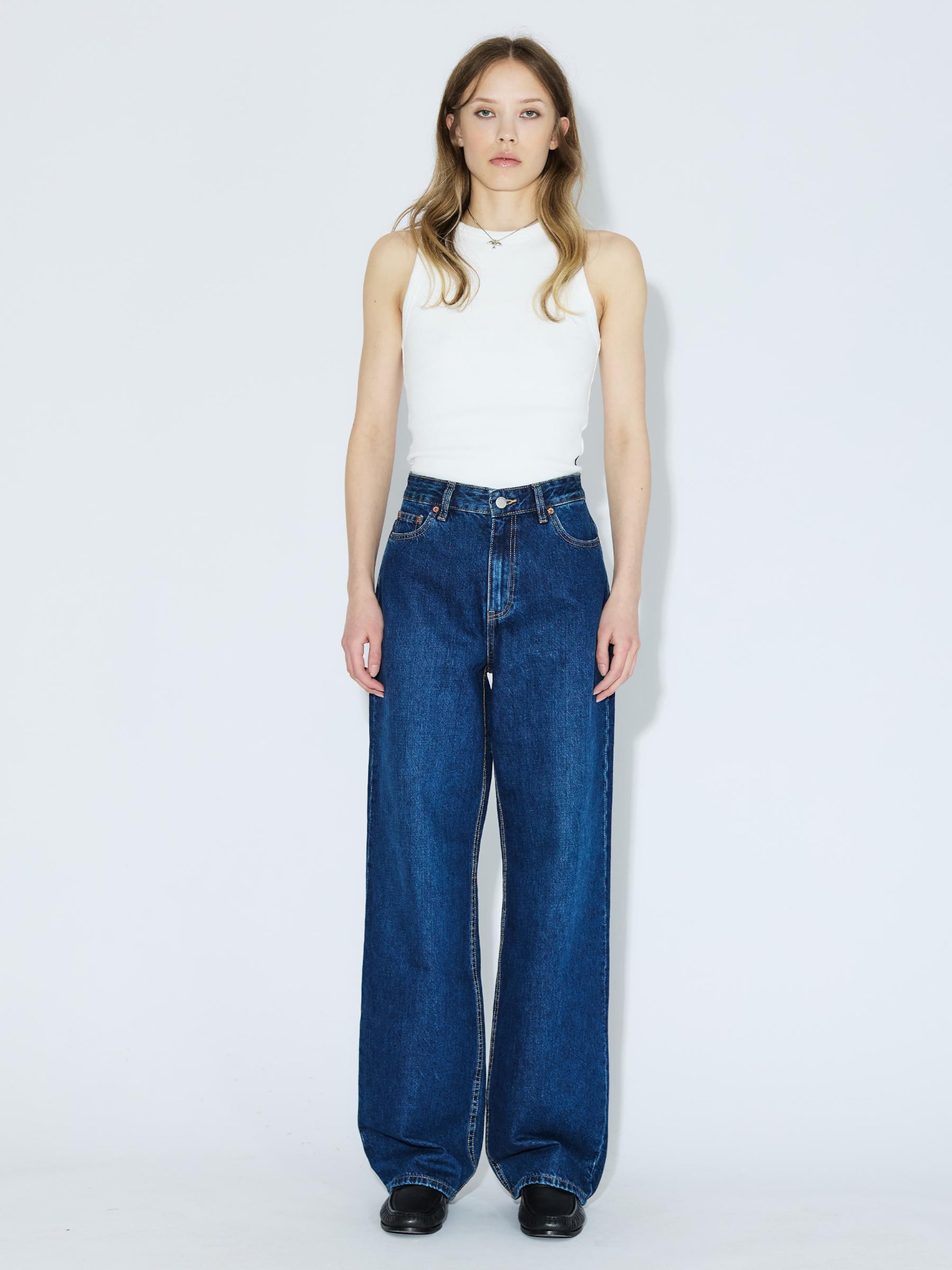 Dr. Denim Loosefit Jeans 'Donna Relaxed - Jeans'‌ in Blau: Vorderseite