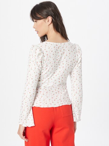 The Frolic Shirt in White