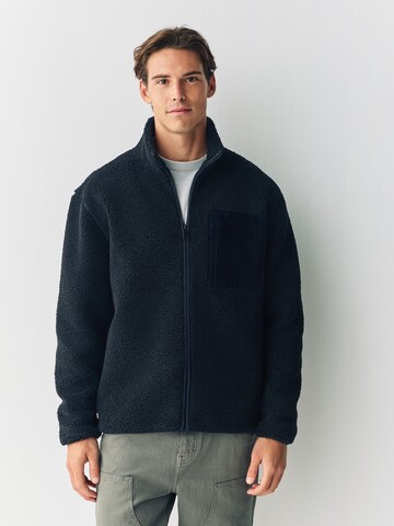 Next Флисовая куртка в Черный: спереди