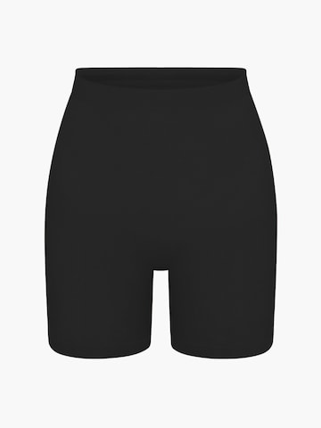 cfab (formerly creamy fabrics) Shapinghose 'Shaping Shorts'‌‌‌‌‌‌‌‌‌‌ in Schwarz: Vorderseite