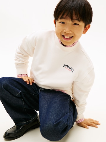 TOMMY HILFIGER Sweatshirt in Weiß