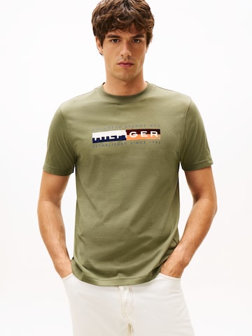 TOMMY HILFIGER Shirt in Green: front