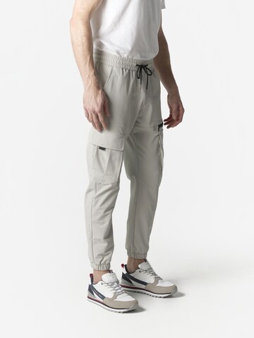 KOROSHI Конический (Tapered) Брюки-карго в Серый