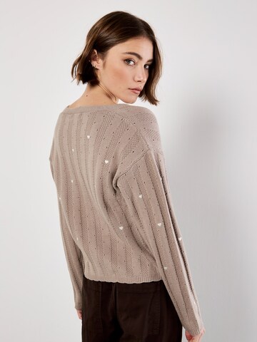 Cardigan Apricot en marron
