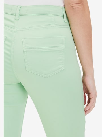 Betty Barclay Slim fit Pants in Green