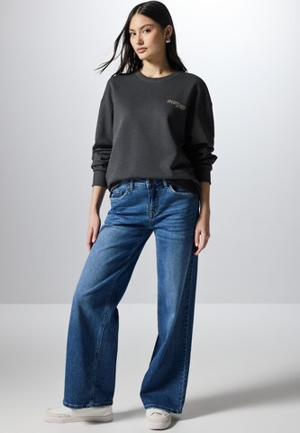 Street One Studio Sweater mit Backprint in Grau