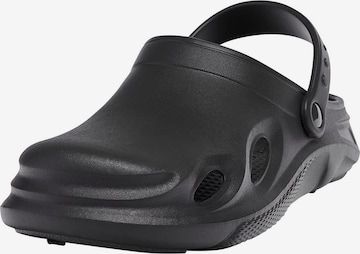 Pull&Bear Clogs in Black: front