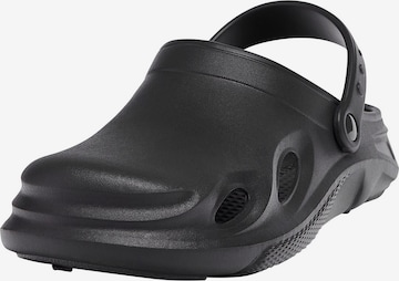 Clogs di Pull&Bear in nero: frontale