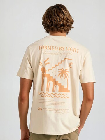T-Shirt Funky Buddha en beige : devant