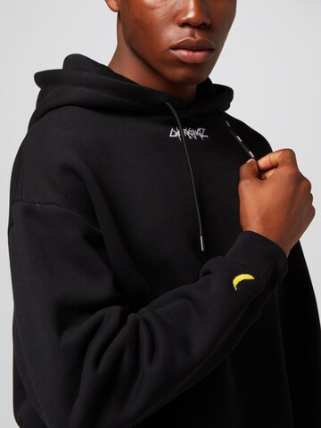 About You x Cyberkongz Hoodie 'Ben' in Schwarz