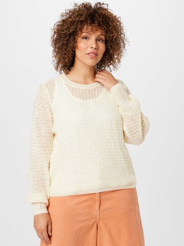 Vero Moda Curve Sweater 'TAKA' in Beige: front