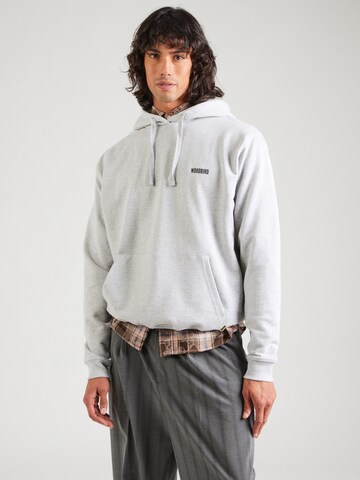 Woodbird Sweatshirt 'Pacs Balance' i grå