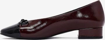 Derimod Pumps in Red: front