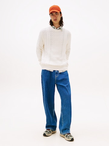 Tommy Jeans Sweater in White