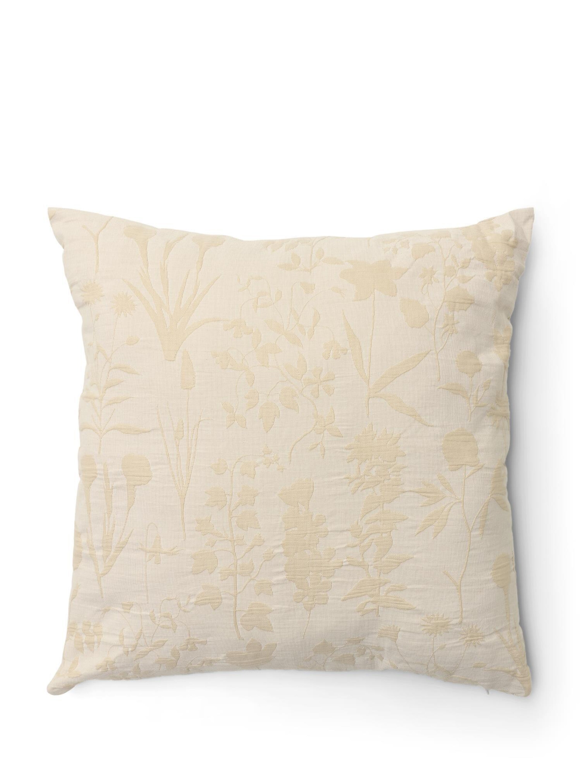 ESSENZA Pillow 'Maribel' in Brown: front