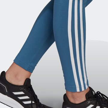 ADIDAS SPORTSWEAR Skinny Športne hlače 'Essential' | modra barva