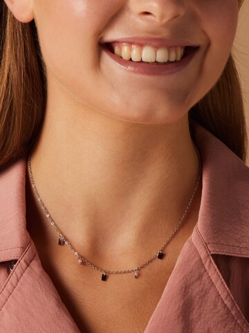 Lucardi Ketting in Zilver: voorkant