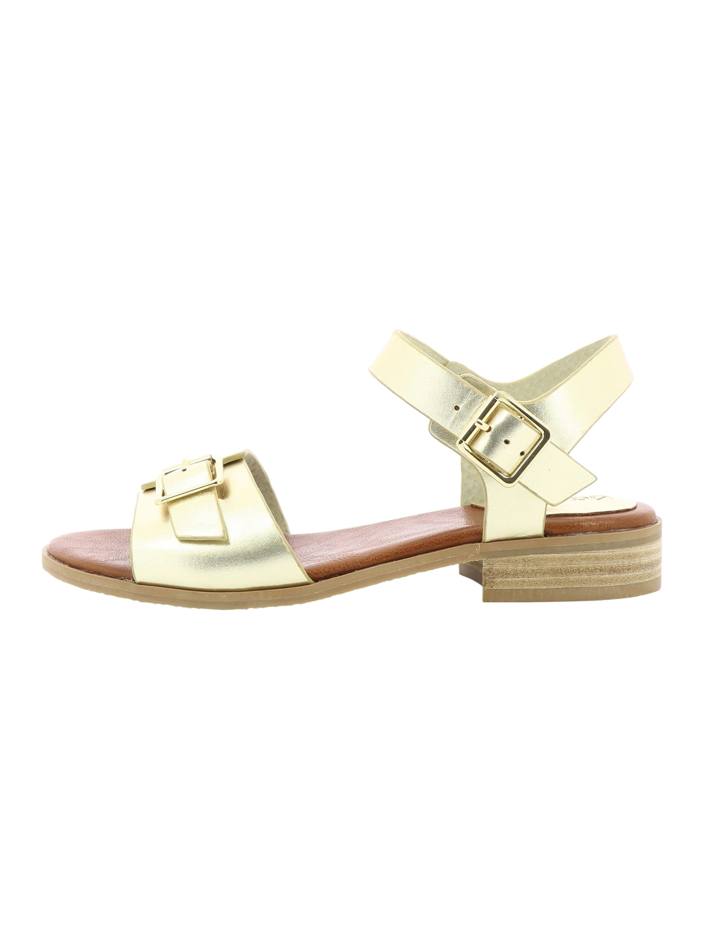 Kickers Sandals in Gold: front
