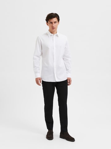 SELECTED HOMME Slim Fit Forretningsskjorte 'NATHAN' i hvid