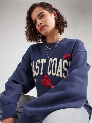 Abercrombie & FitchSweater majica 'DESTINATION' - plava boja