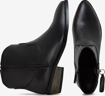 CESARE GASPARI Cowboy Boots in Black