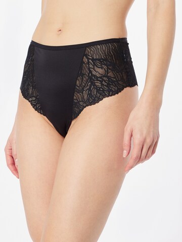 SCHIESSER Thong in Black: front