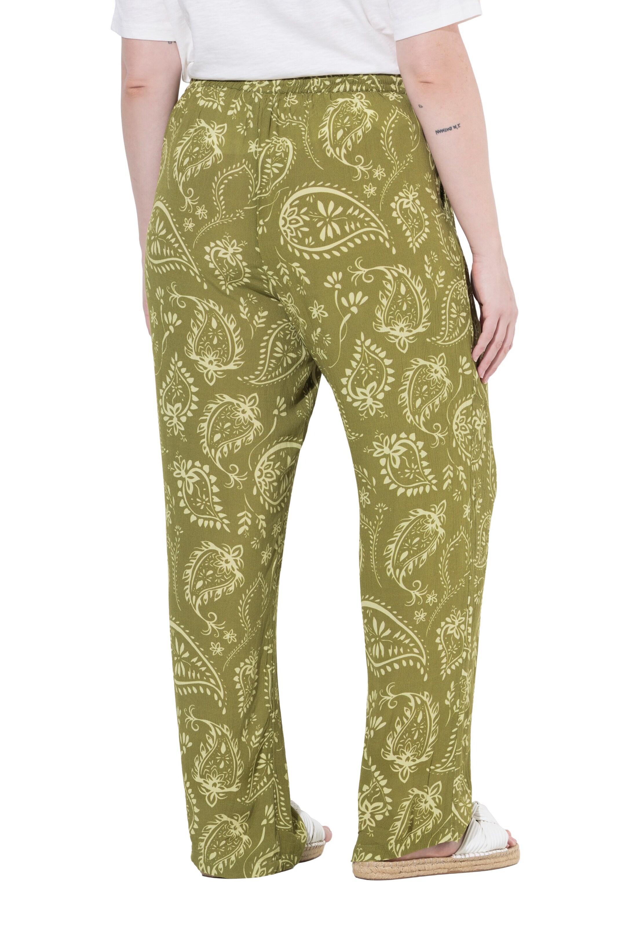 Ulla Popken Regular Hose in Grün