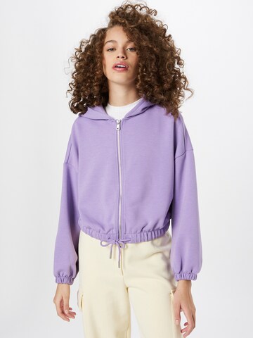 ONLY Zip-Up Hoodie 'Scarlett' in Purple: front