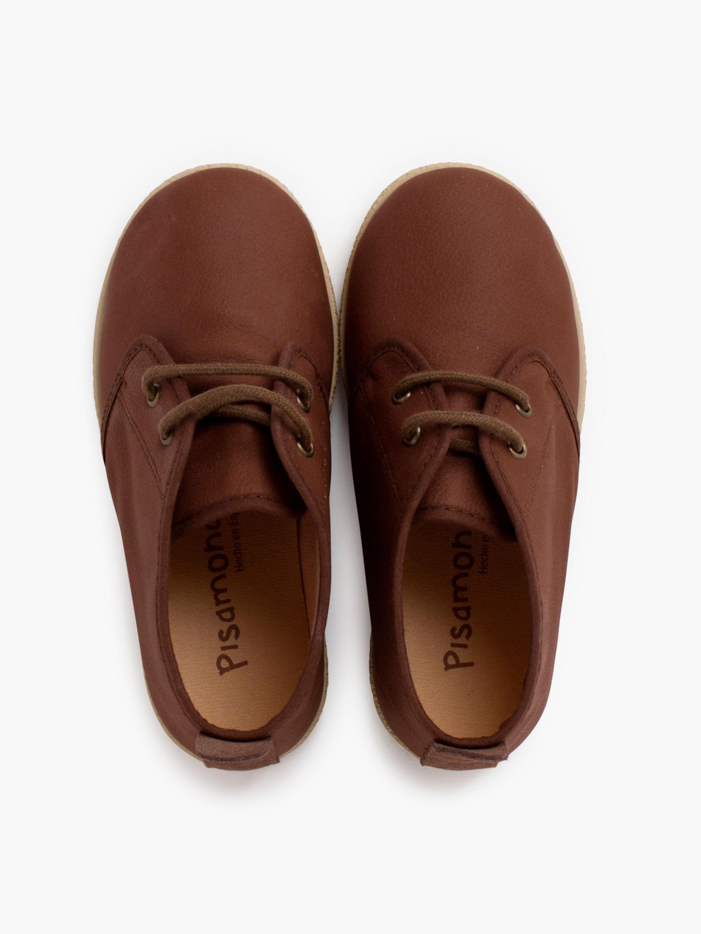 Pisamonas - Bota em castanho