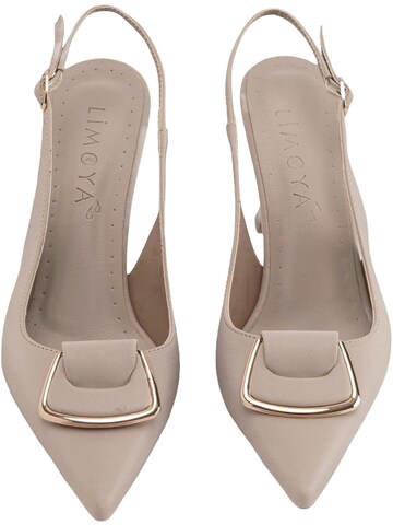 Décolleté sling 'Sanny' di Limoya in beige