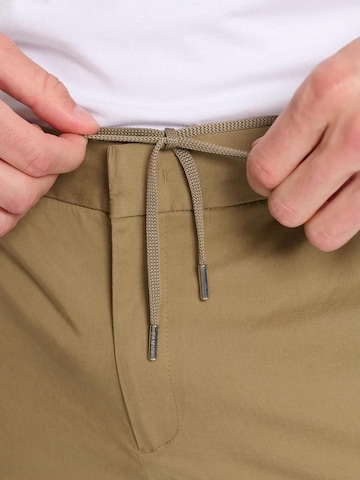 SANVT Regular Chinohose 'The Perfect Shorts'‌‌‌‌‌‌‌ in Grün