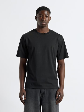 Burocs Shirt in Black: front