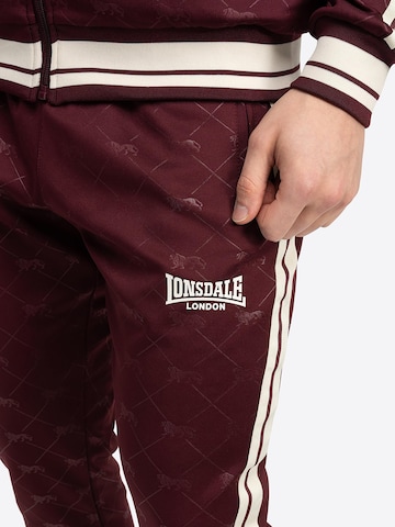 LONSDALE Тренировочный костюм 'Ashwell' в Красный