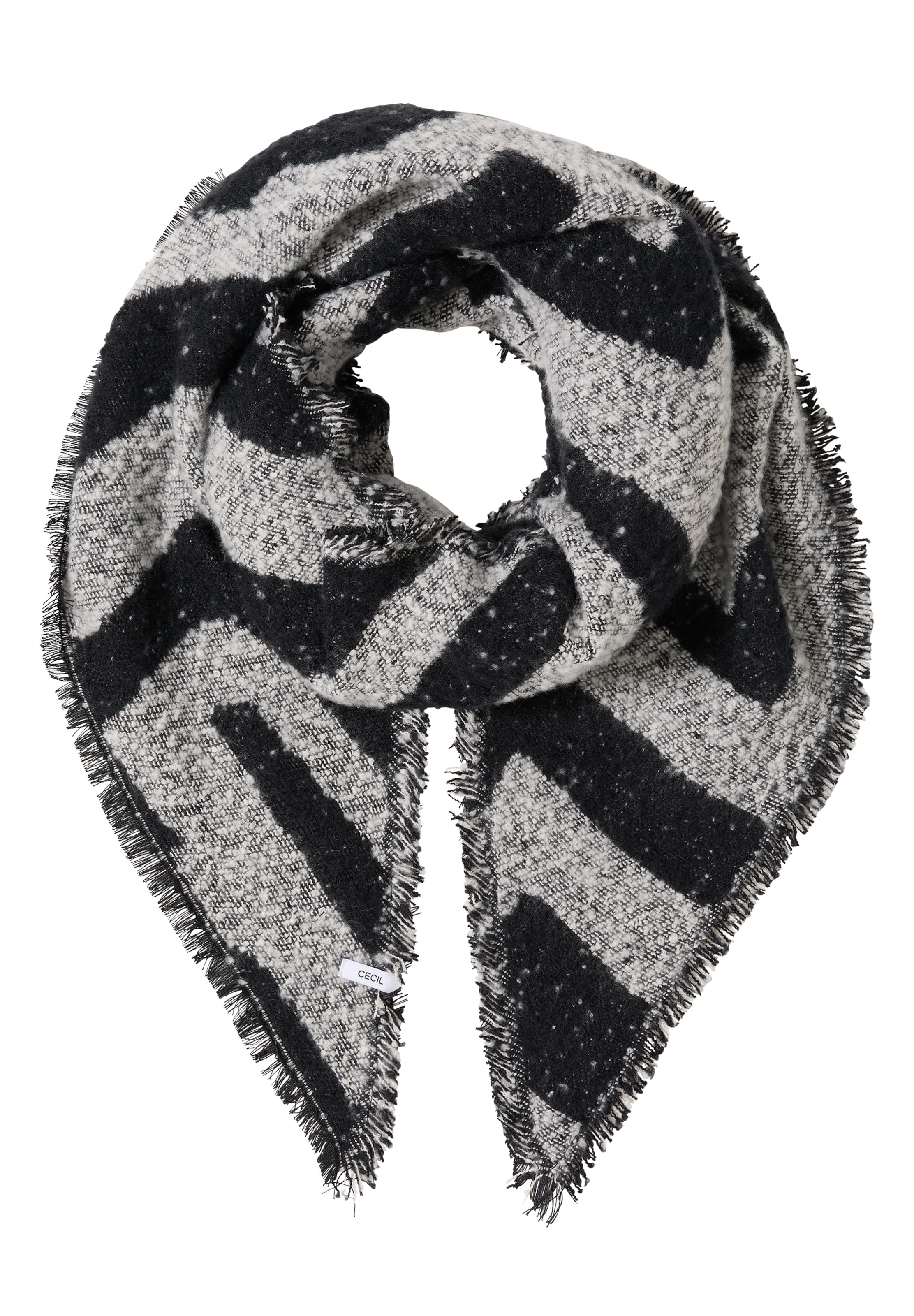 CECIL Wrap in Grey: front