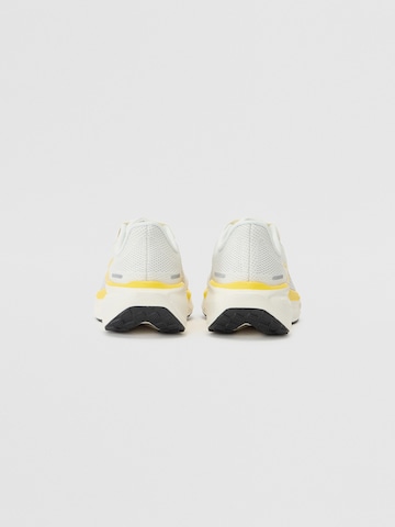 Scarpa da corsa 'AIR ZOOM PEGASUS 41' di NIKE in beige: dietro