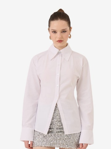 HOLLY LOLLY Blouse in White: front