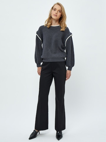 Pull-over 'Jayla' minus en gris