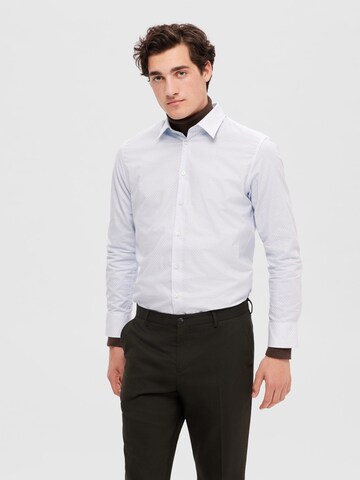 Coupe slim Chemise 'SOHO' SELECTED HOMME en blanc : devant