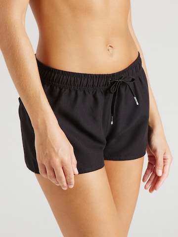 PROTEST - Bermudas 'TEVI' en negro: frente